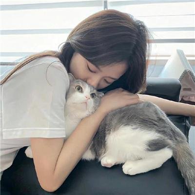 深渊幽灵 海报