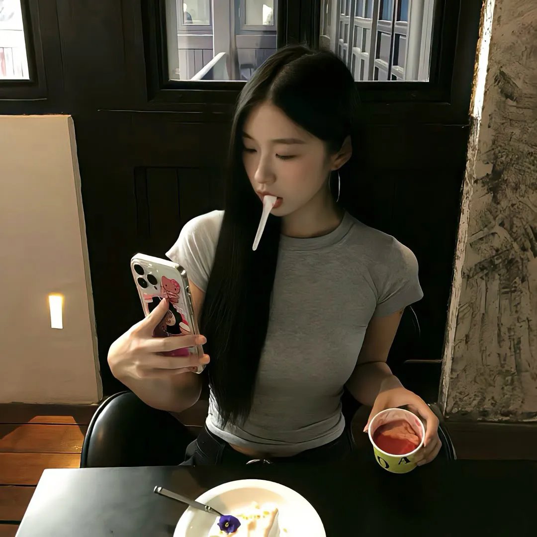 宝影花痕 海报